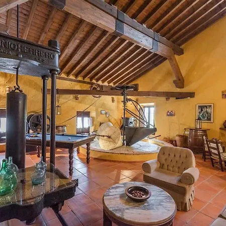 Molino De Bernabe Almogia